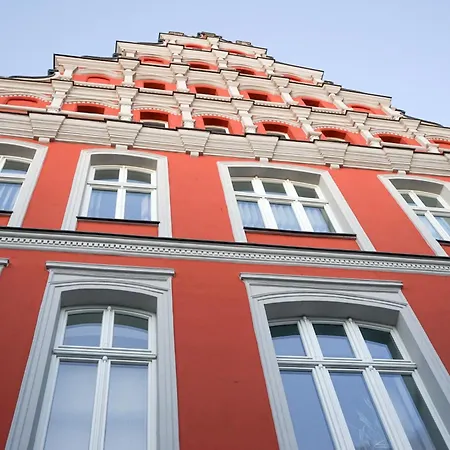 Slube Am Yachthafen *